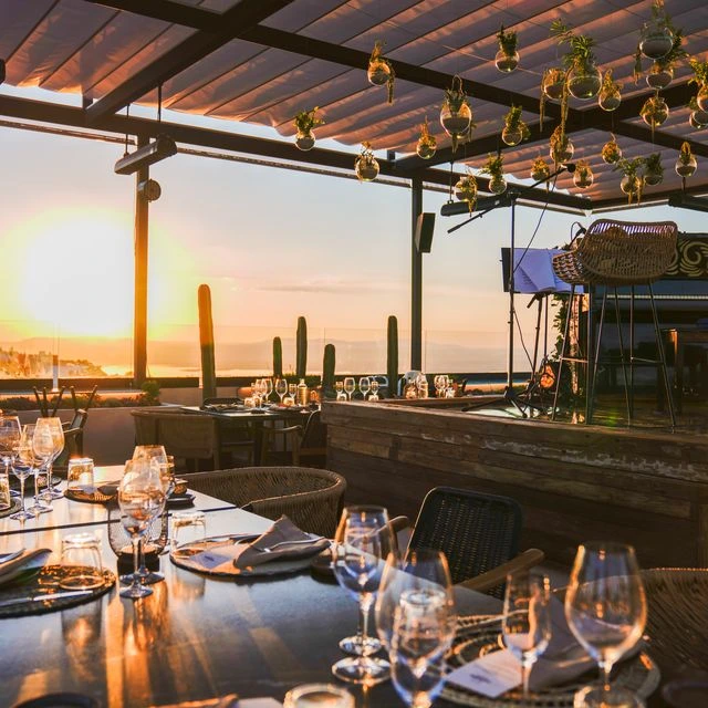 Omakase Sunset — moment 4